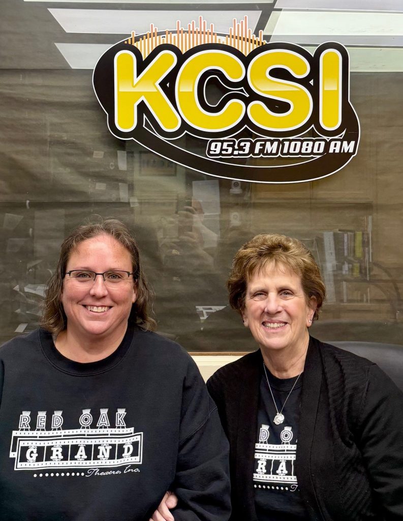 Red Oak Grand Theatre hosts 4th Annual Big Game Party Feb. 8 to support volunteer-run theatre