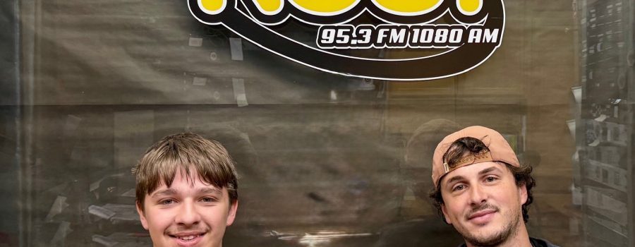 Red Oak Boys Tennis Off to Strong Start