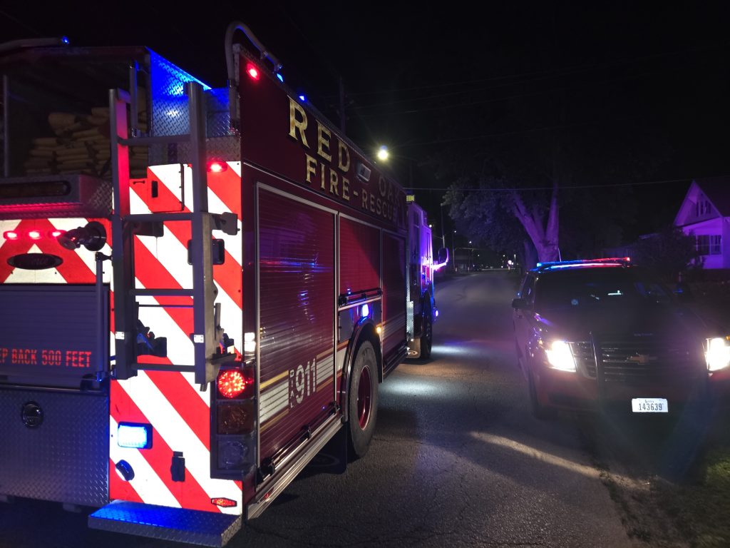 Red Oak Firefighters Respond to Smoke Report at Apartment Building