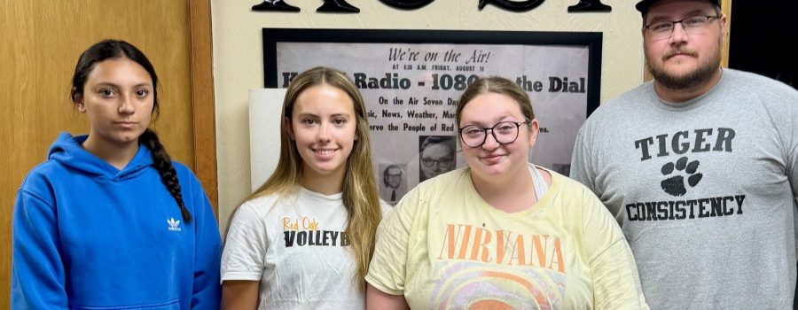 Coach Ruskell Highlights Positives and Growth for Red Oak Softball