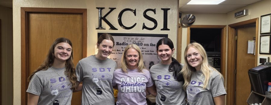 Stanton–Red Oak Dance Team Adds Competitions and Asks the Community to Help Get Them There