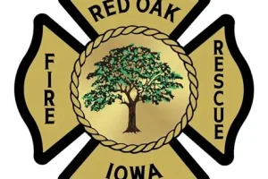 Red Oak Firefighters Quickly Extinguish Detached Garage Fire on East Maple Street